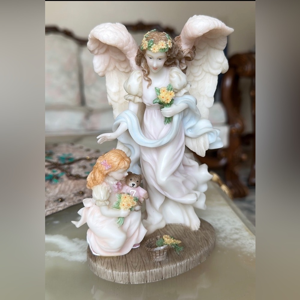 Seraphim Classics "Angels to watch over me"